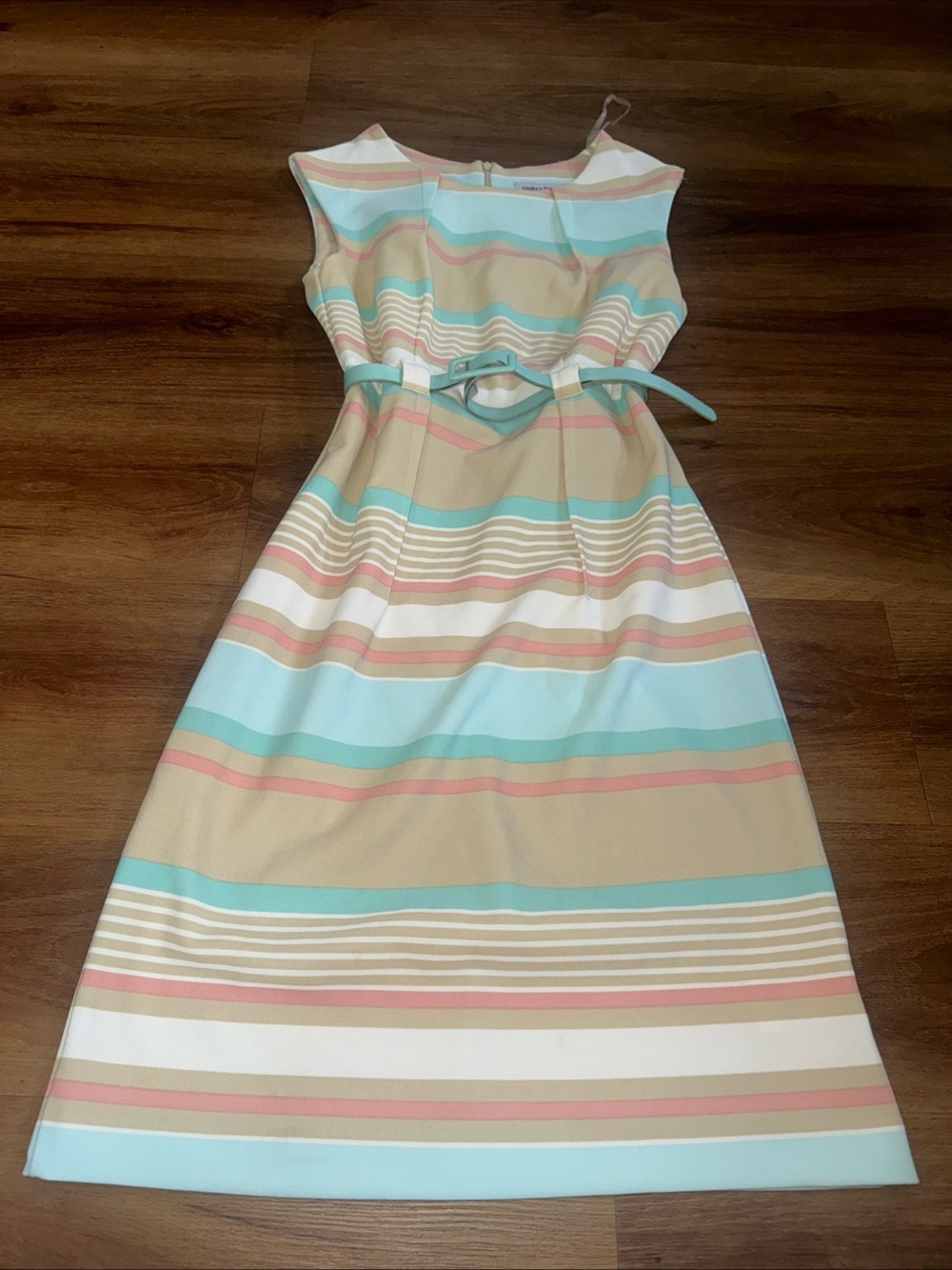 Shelby & Palmer Women's Dress Size 6 Striped Fit & Flare Midi